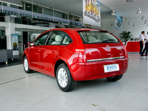 2011款1.6L 手动炫雅版 整体外观