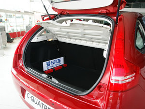 2011款1.6L 手动炫雅版 空间座椅