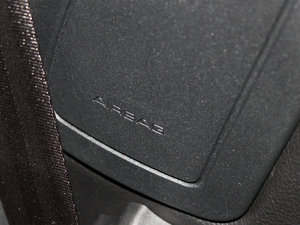 2011款2.0L 手动博雅版 空间座椅