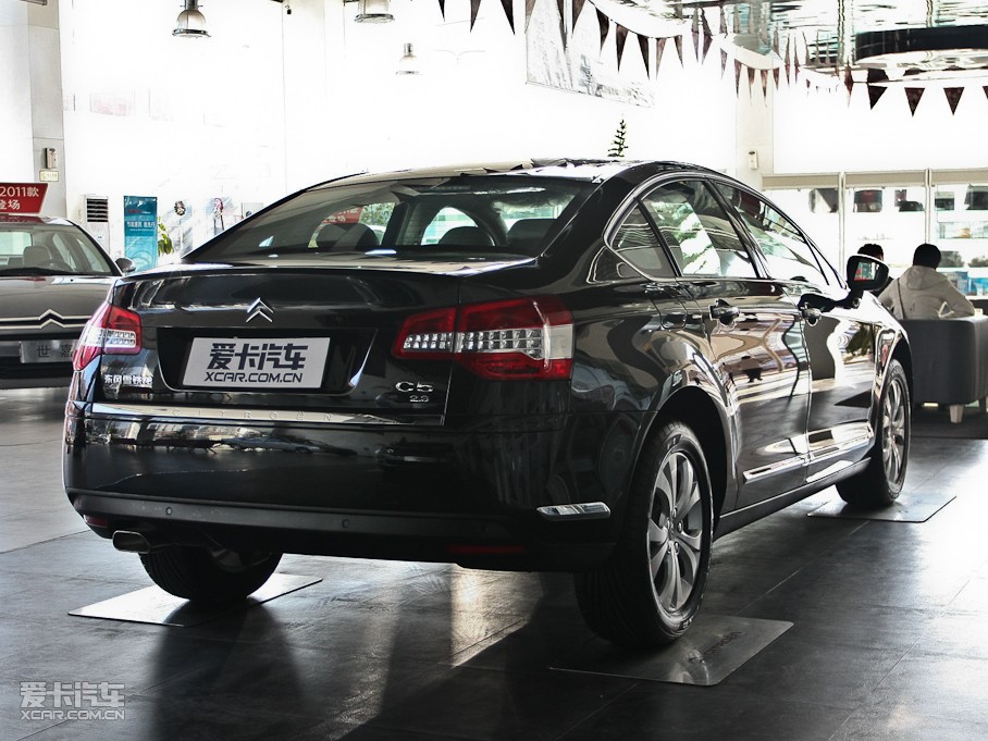 2011ѩFC5 2.3L ԄӺA