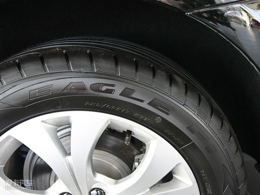 2011ѩFC5 2.3L ԄӺA