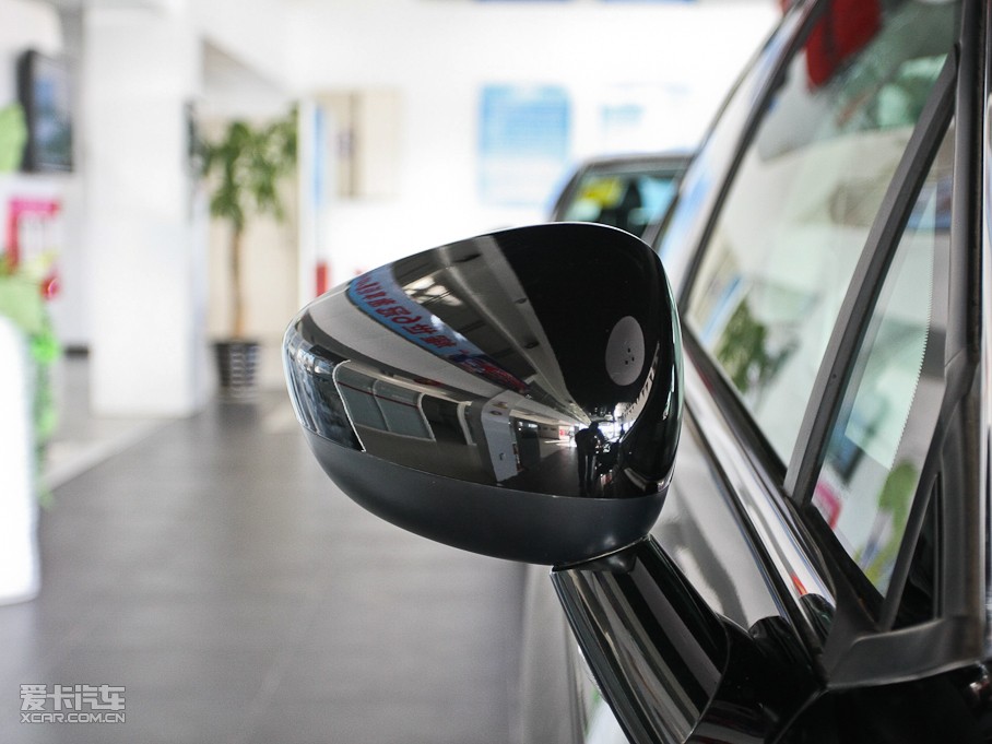 2011ѩFC5 2.3L ԄӺA