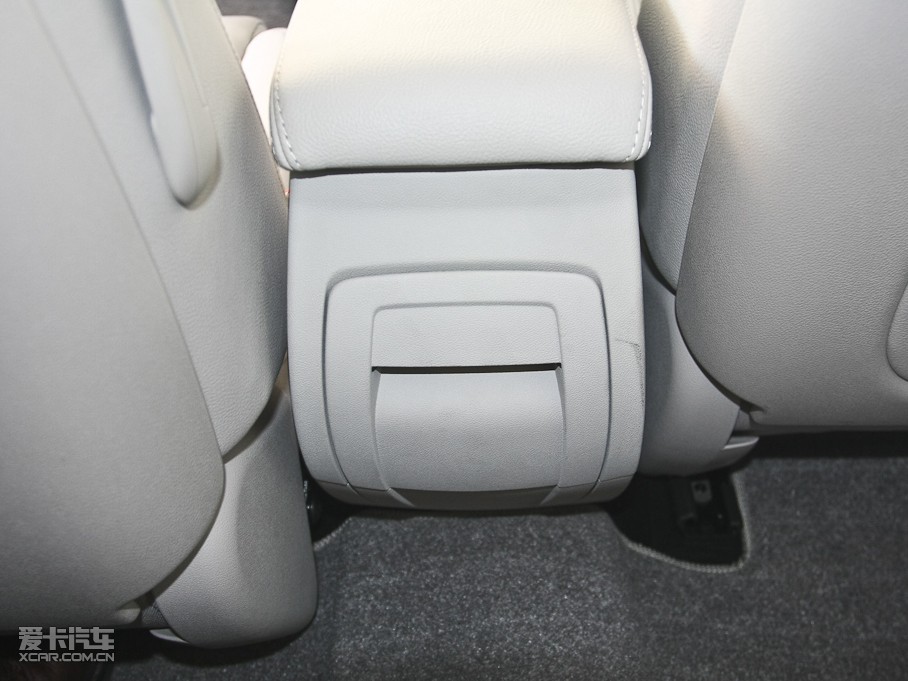 2011ѩFC5 2.3L ԄӺA