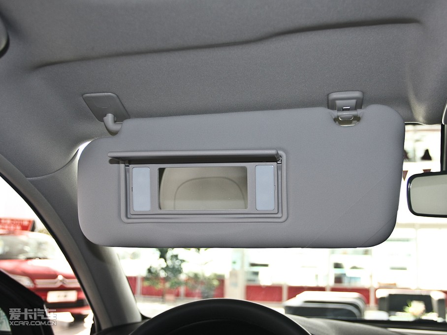 2011ѩFC5 2.3L ԄӺA