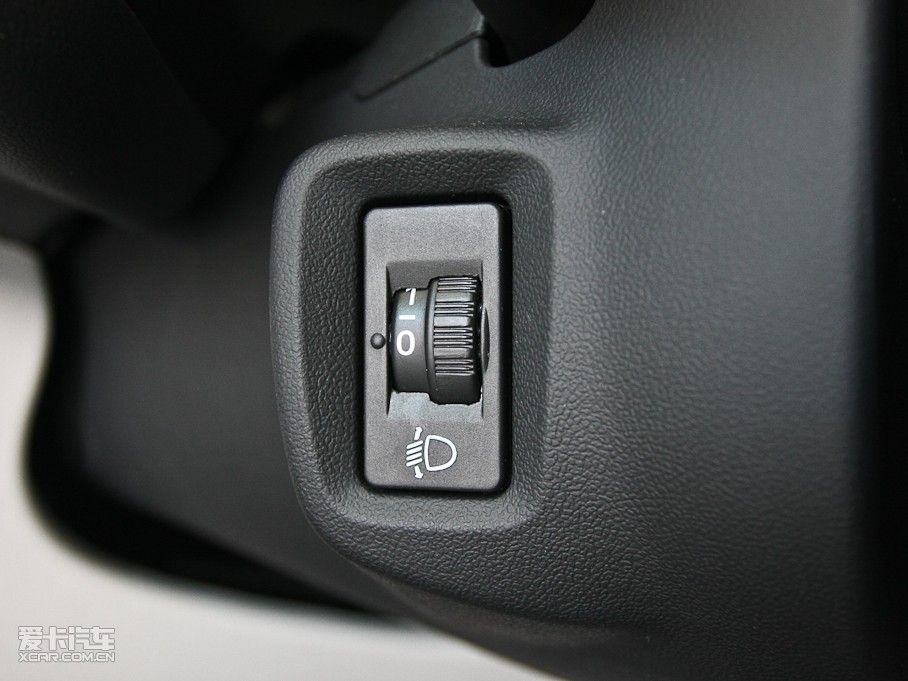 2011ѩFC5 2.3L ԄӺA