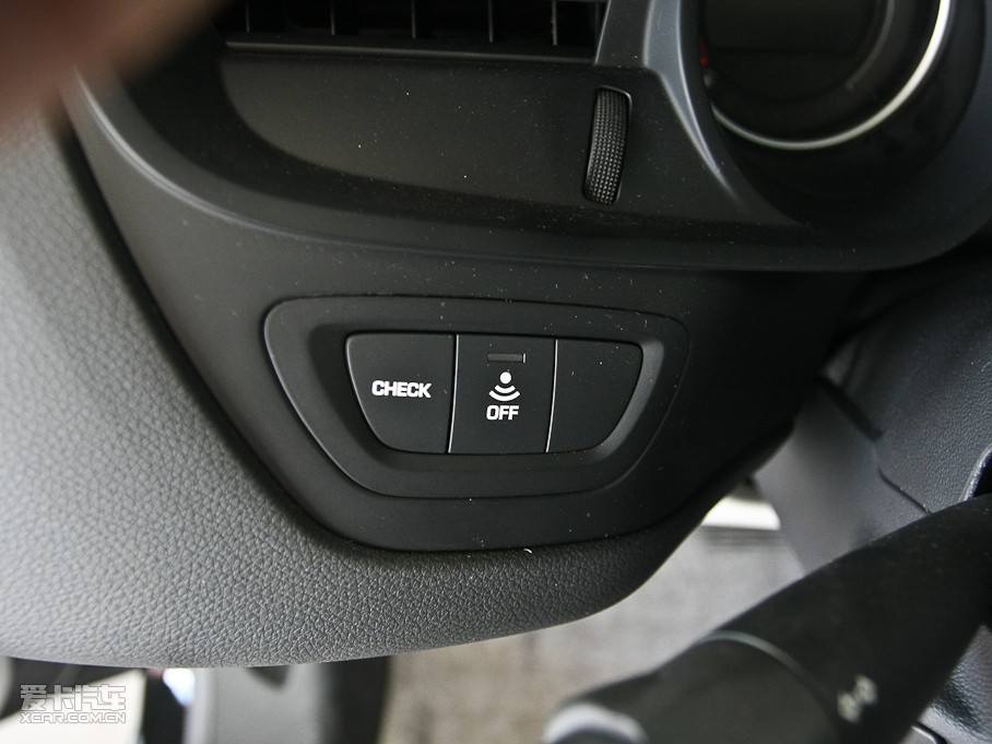 2011ѩFC5 2.3L ԄӺA