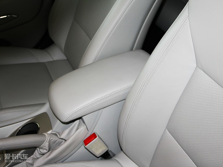 2011ѩFC5 2.3L Ԅ(dng)S