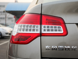 2011款2.3L 自动尊雅版 细节外观
