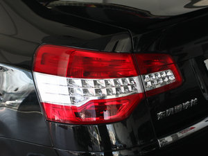 2011款2.3L 自动尊贵版 细节外观