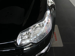 2011款2.3L 自动豪华版 细节外观