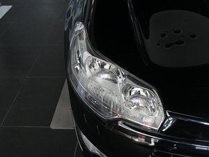 2011款2.3L 自动豪华版 细节外观