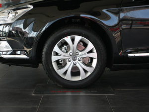 2011款2.3L 自动豪华版 细节外观