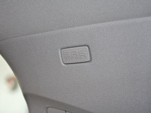 2011款2.3L 自动豪华版 空间座椅