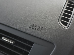 2011款2.3L 自动豪华版 空间座椅