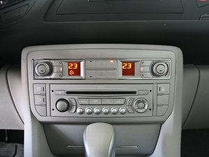 2011款2.3L 自动豪华版 空调调节