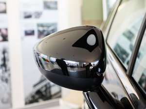 2011款2.3L 自动尊驭版 细节外观