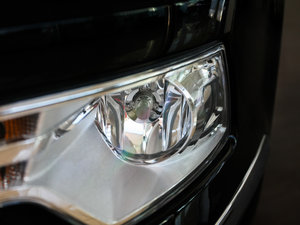 2011款2.3L 自动尊驭版 细节外观