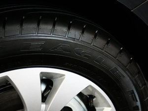 2011款2.3L 自动尊驭版 细节外观