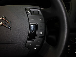 2011|֮ 2.3L F п؅^