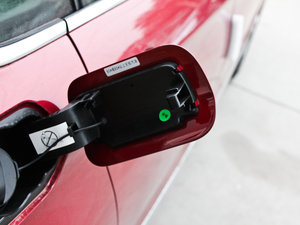 2011|֮ 2.3L F (ji)^