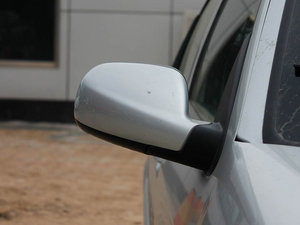 2011款1.6L 手动尊贵版 细节外观