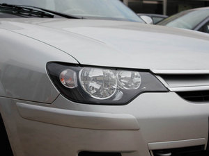 2011款1.6L 手动尊贵版 细节外观