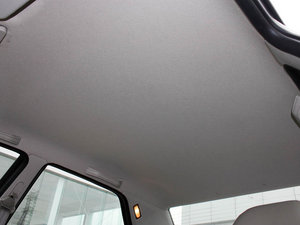 2011款1.6L 手动尊贵版 空间座椅