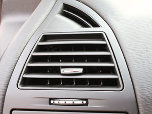 20112.0L Ԅ(dng)Rq п؅^(q)