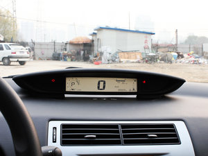 20112.0L Ԅ(dng)Rq п؅^(q)