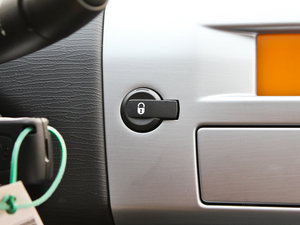 20112.0L Ԅ(dng)Rq п؅^(q)