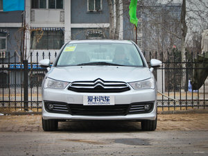 2012款1.6L 自动品享版 正前