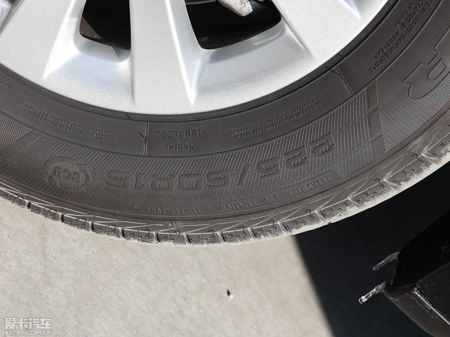 2012ѩFC5 2.0L Ԅ(dng)