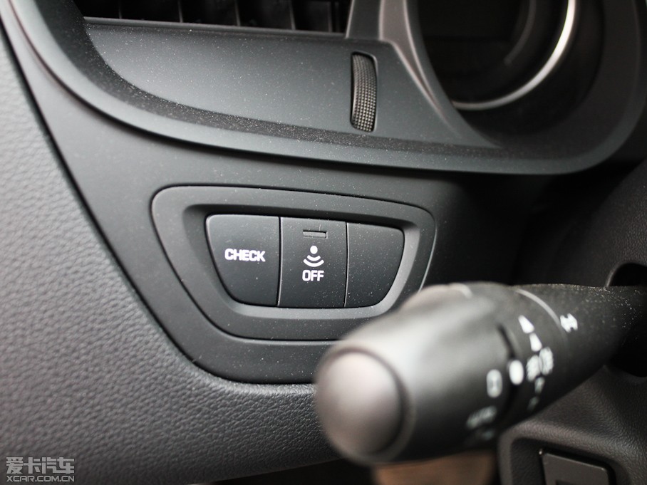 2012��ѩ�F��C5 2.3L �Ԅ����S��