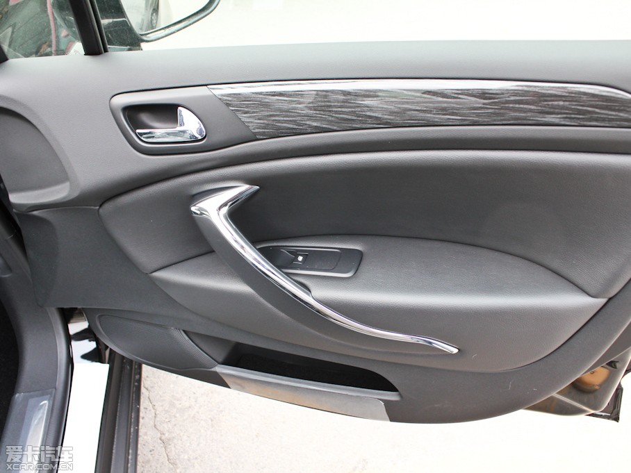 2012��ѩ�F��C5 2.3L �Ԅ����S��