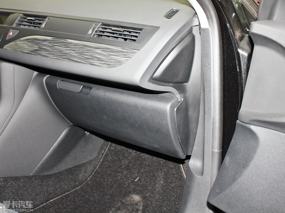 2012��ѩ�F��C5 2.3L �Ԅ����S��