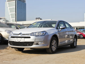 2012款2.0L 自动尊享版 左前45度