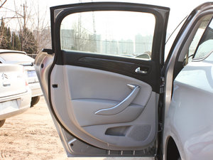 2012款2.0L 自动尊享版 左后车门