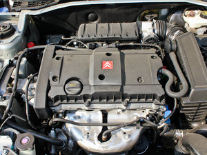 2012款1.6L 手动尊贵版 发动机