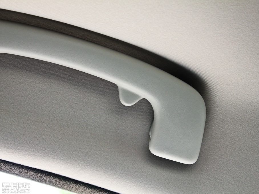 2012΃Ɏ 2.0L Ԅ(dng)G