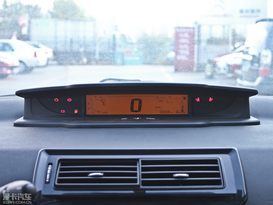 2012���������� 1.6L �ֶ����а�