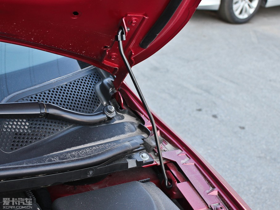 2012΃Ɏ 1.6L քӘа