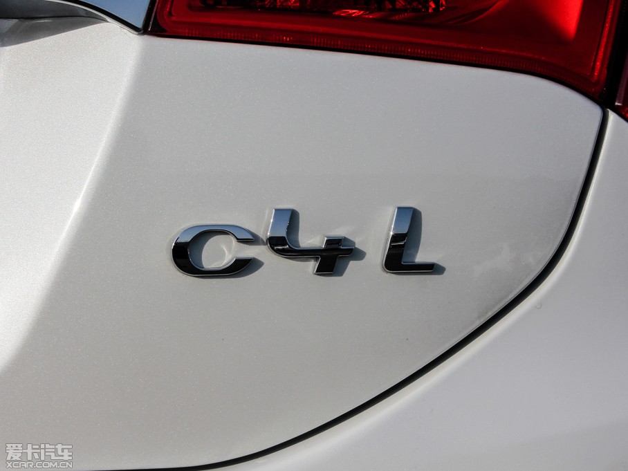 2013ѩFC4L 1.6THP Ԅ(dng)ǰ