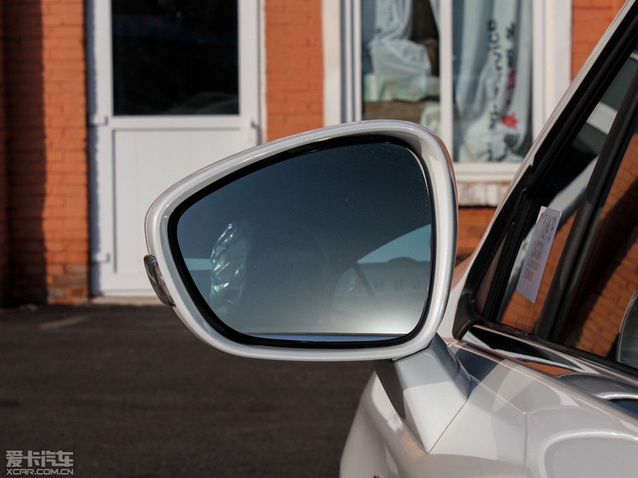 2013ѩFC4L 1.6THP Ԅ(dng)ǰ