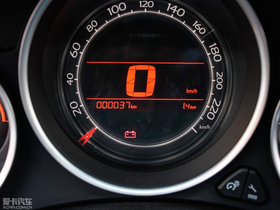 2013ѩFC4L 1.6THP Ԅ(dng)ǰ