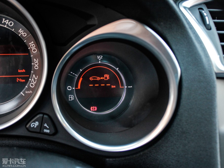 2013ѩFC4L 1.6THP Ԅӄǰ