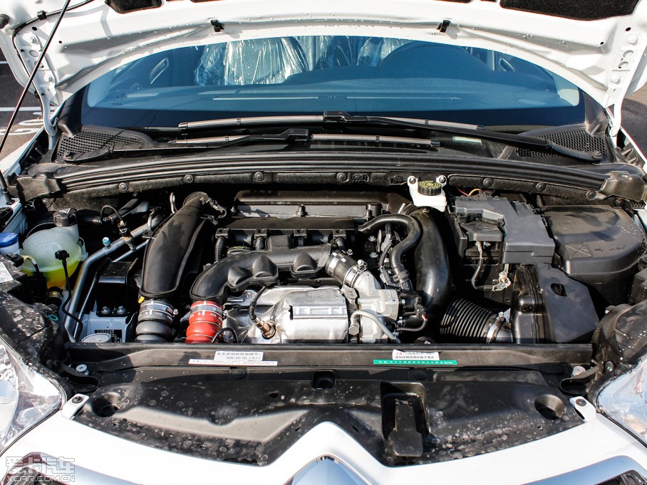 2013ѩFC4L 1.6THP Ԅ(dng)ǰ