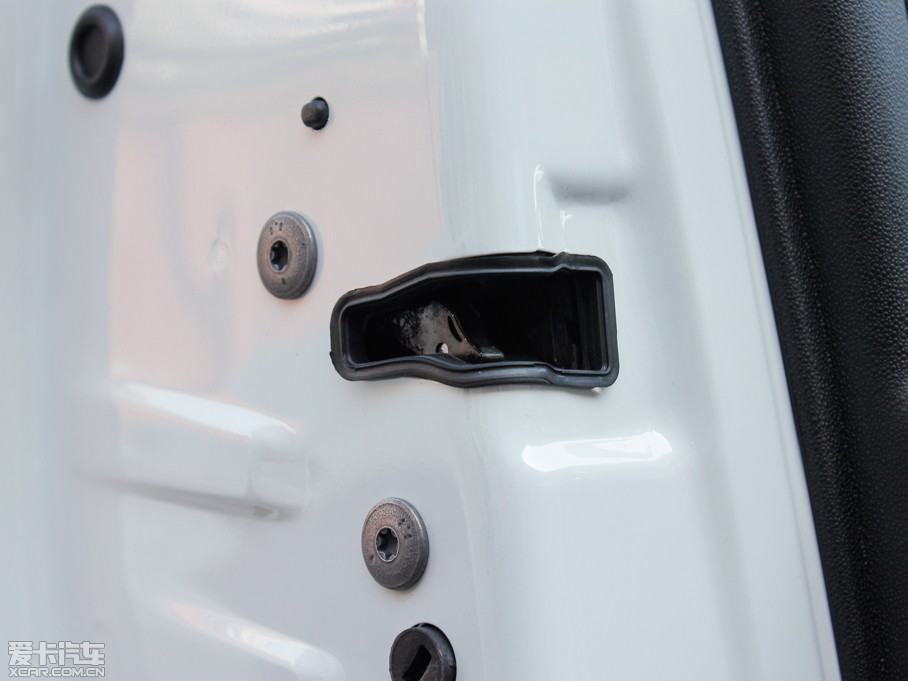 2013ѩFC4L 1.6THP Ԅ(dng)ǰ