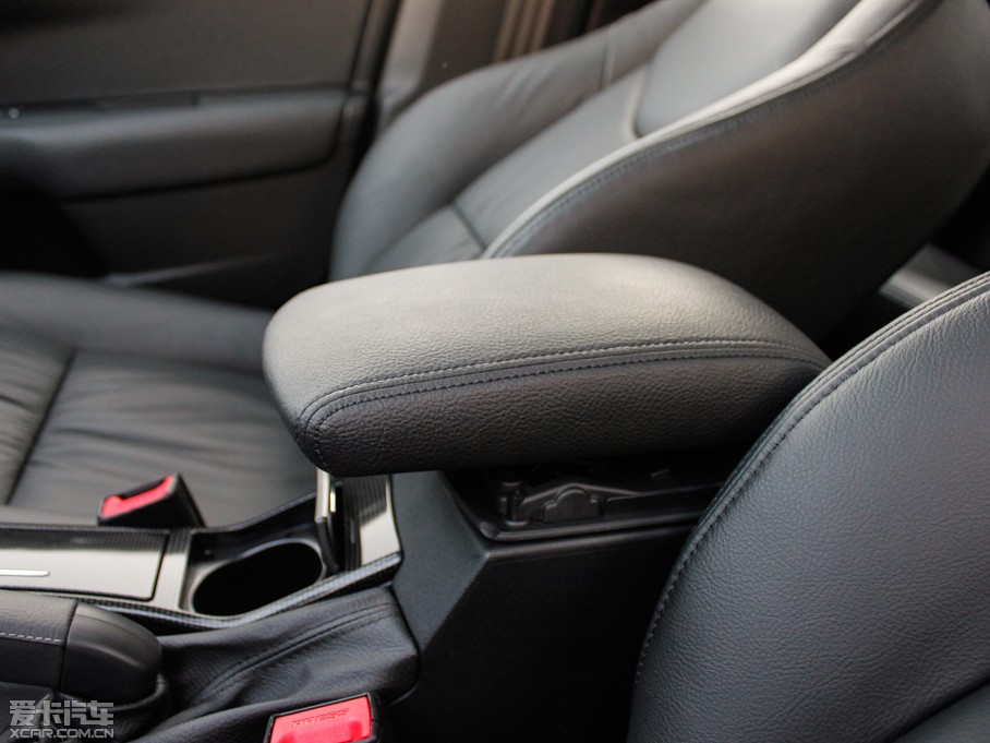 2013ѩFC4L 1.6THP Ԅ(dng)ǰ