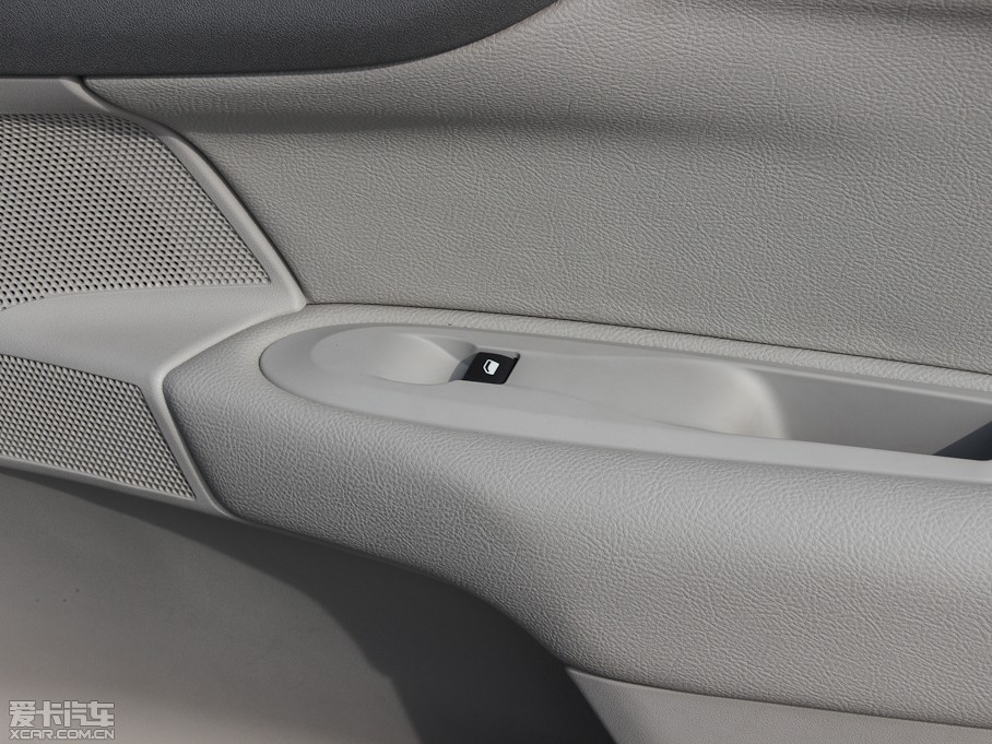 2013ѩFC4L 1.6L քӄǰ