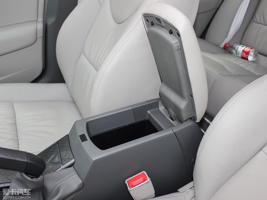 2013ѩFC4L 1.6L ք(dng)ǰ